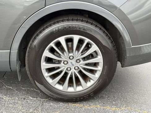 Used 2018 Lincoln MKX Select w/ Select Plus Package FWD image 32