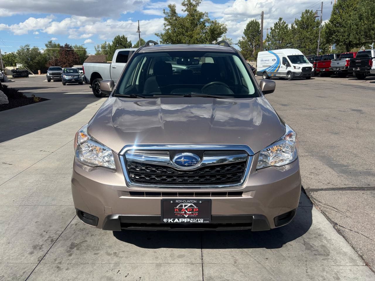 Used 2015 Subaru Forester 2.5i Premium w/ All-Weather Package AWD/4WD image 9