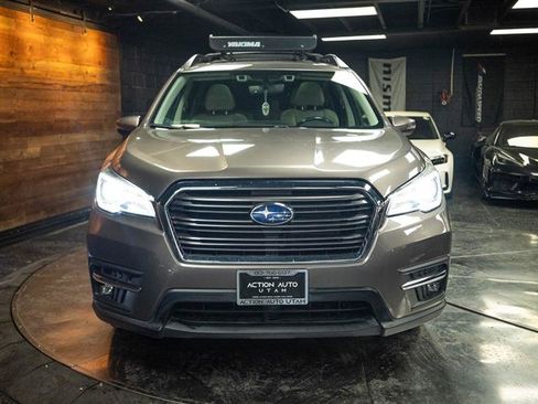 Used 2021 Subaru Ascent Limited w/ Technology Package AWD/4WD image 4