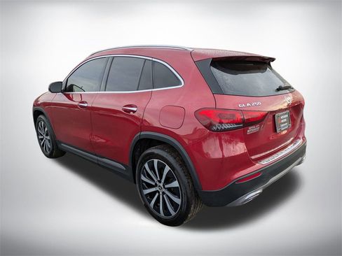 Used 2021 Mercedes-Benz GLA 250 image 6