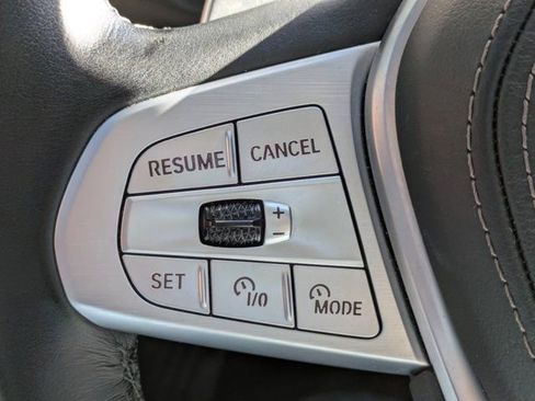 Used 2025 BMW X7 xDrive40i image 22