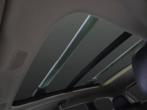 Used 2018 Volvo XC60 T5 Inscription w/ Luxury Seat Package image 7