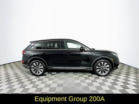 Used 2022 Lincoln Corsair Reserve w/ Elements Package image 11