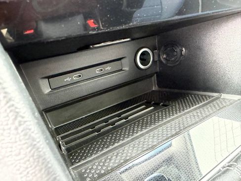 New 2026 Volkswagen Taos SEL AWD/4WD image 25