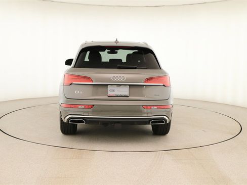 Certified 2023 Audi Q5 2.0T Premium w/ Convenience Package image 5