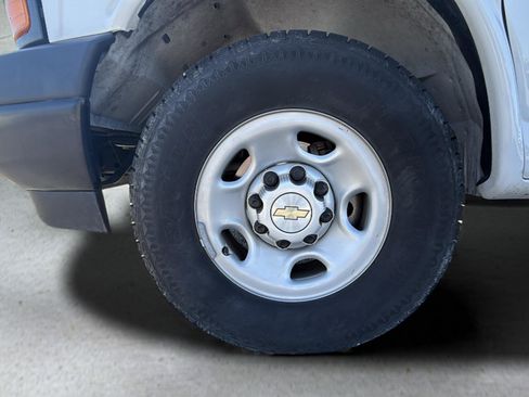 Used 2023 Chevrolet Express 2500 Extended w/ Driver Convenience Package image 16