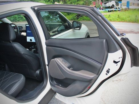 Used 2023 Ford Mustang Mach-E Select RWD image 16