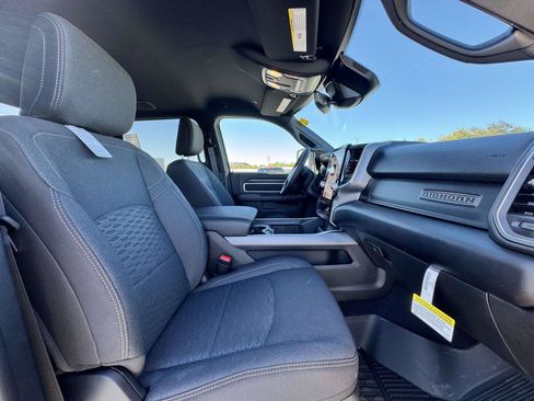 New 2026 RAM 3500 Big Horn AWD/4WD image 15
