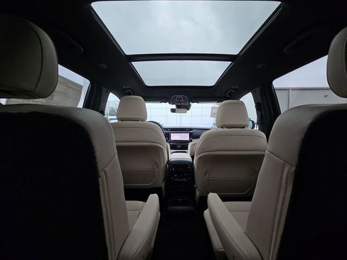 New 2026 Jeep Grand Cherokee L Limited RWD image 35