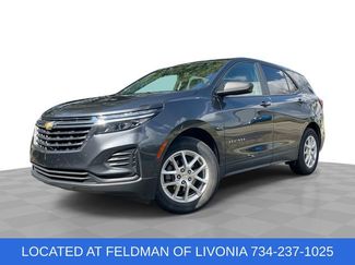Used 2022 Chevrolet Equinox LS w/ LS Convenience Package image 1