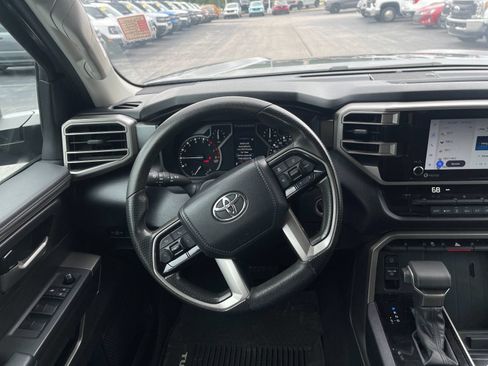 Used 2022 Toyota Tundra SR5 AWD/4WD image 16