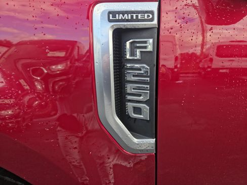Used 2019 Ford F250 Limited image 10