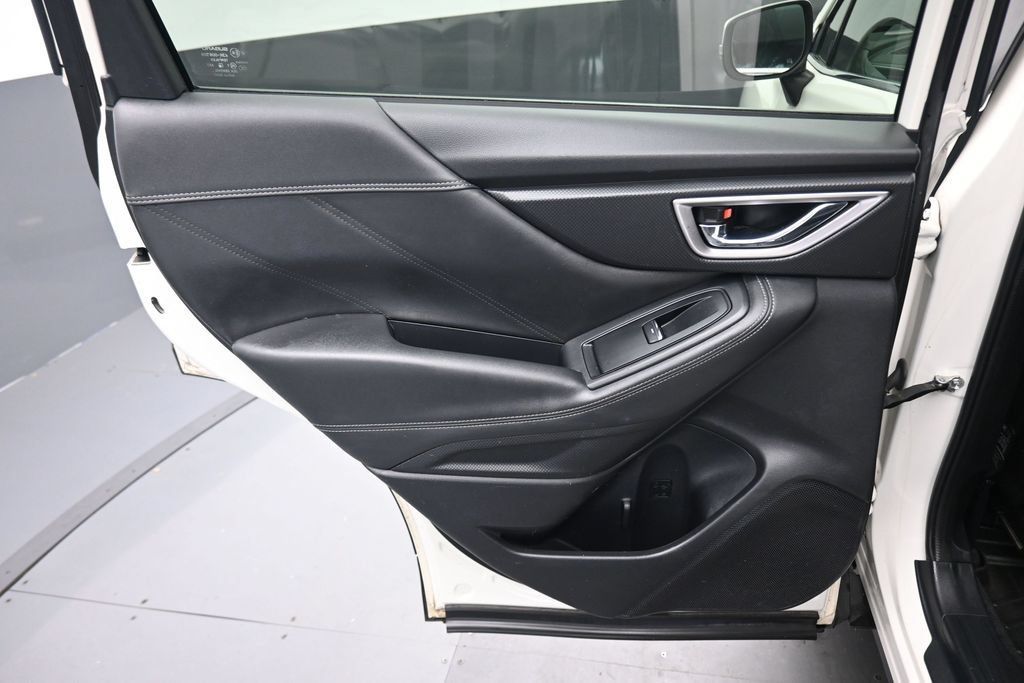 Used 2019 Subaru Forester Limited AWD/4WD image 31