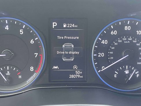 Certified 2023 Hyundai Kona SEL AWD/4WD image 26