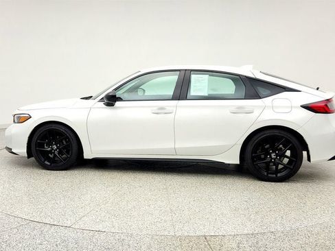 Used 2025 Honda Civic Sport image 8