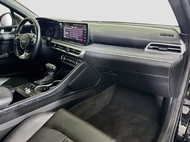 Used 2022 Kia K5 GT-Line FWD image 29