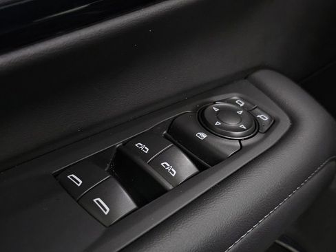 Used 2025 Chevrolet Tahoe LT AWD/4WD image 25