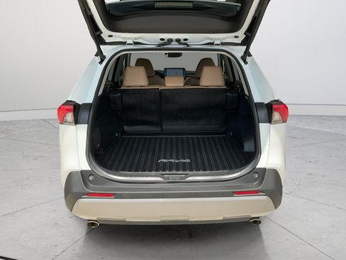 Used 2025 Toyota RAV4 Limited w/ Advanced Technology Package AWD/4WD image 25
