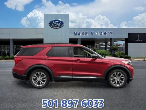 Certified 2021 Ford Explorer XLT w/ Equipment Group 202A RWD image 6