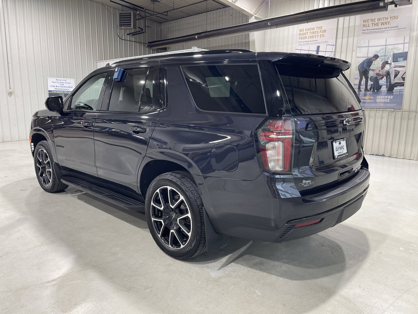 Used 2023 Chevrolet Tahoe RST AWD/4WD image 6