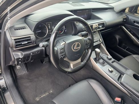 Used 2020 Lexus IS 300 w/ Accessory Package 2 RWD image 7