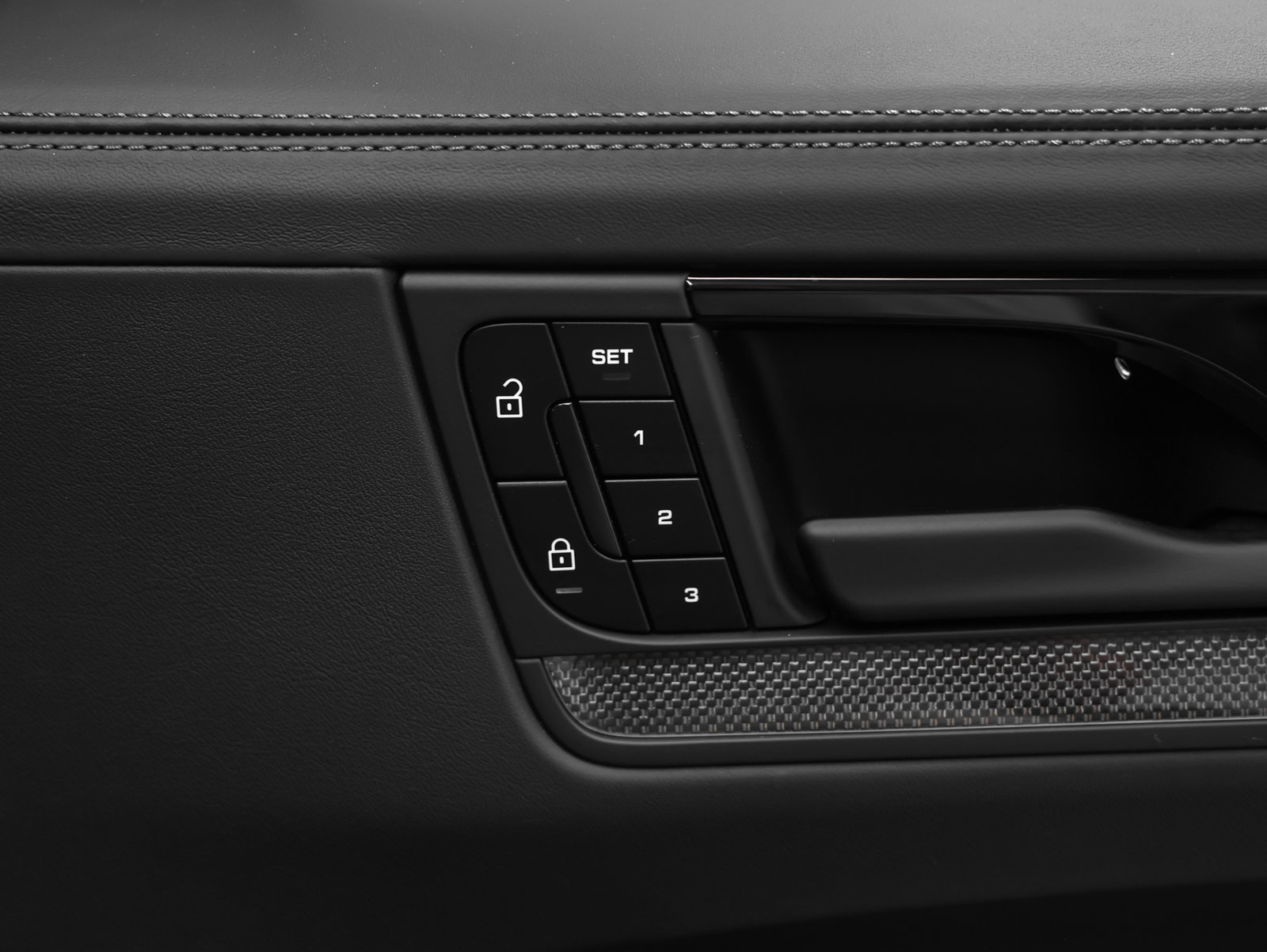 Certified 2024 Porsche Cayenne Turbo GT AWD/4WD image 27