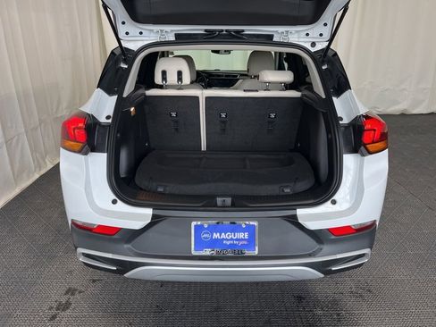 Used 2023 Buick Encore GX Select FWD image 23
