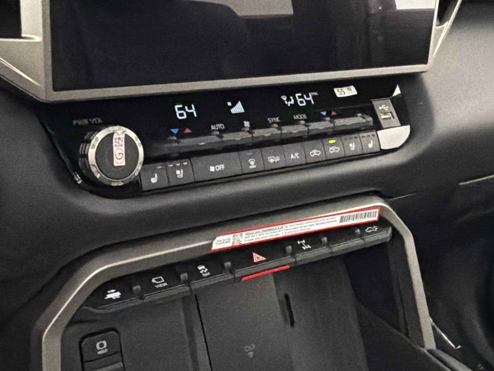 Used 2025 Toyota Tundra Limited w/ TRD Off-Road Package AWD/4WD image 30