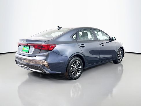 Used 2024 Kia Forte LXS image 10