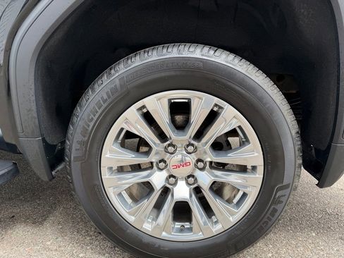 Certified 2022 GMC Sierra 1500 Denali w/ Driver Alert Package II AWD/4WD image 10