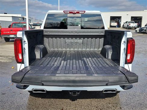 New 2026 GMC Sierra 1500 Denali w/ Denali Reserve Package image 7