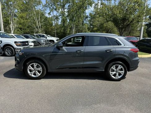 Used 2025 Audi Q5 Premium w/ Convenience Package AWD/4WD image 2