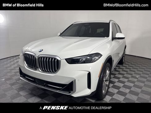 Certified 2024 BMW X5 xDrive40i w/ Parking Assistance Package image 1