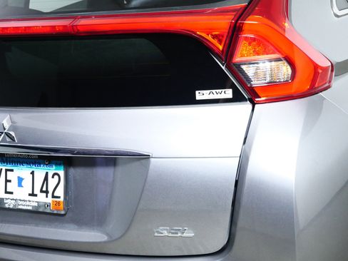 Used 2020 Mitsubishi Eclipse Cross SEL image 17