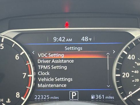 Used 2025 Nissan Altima 2.5 SV image 41