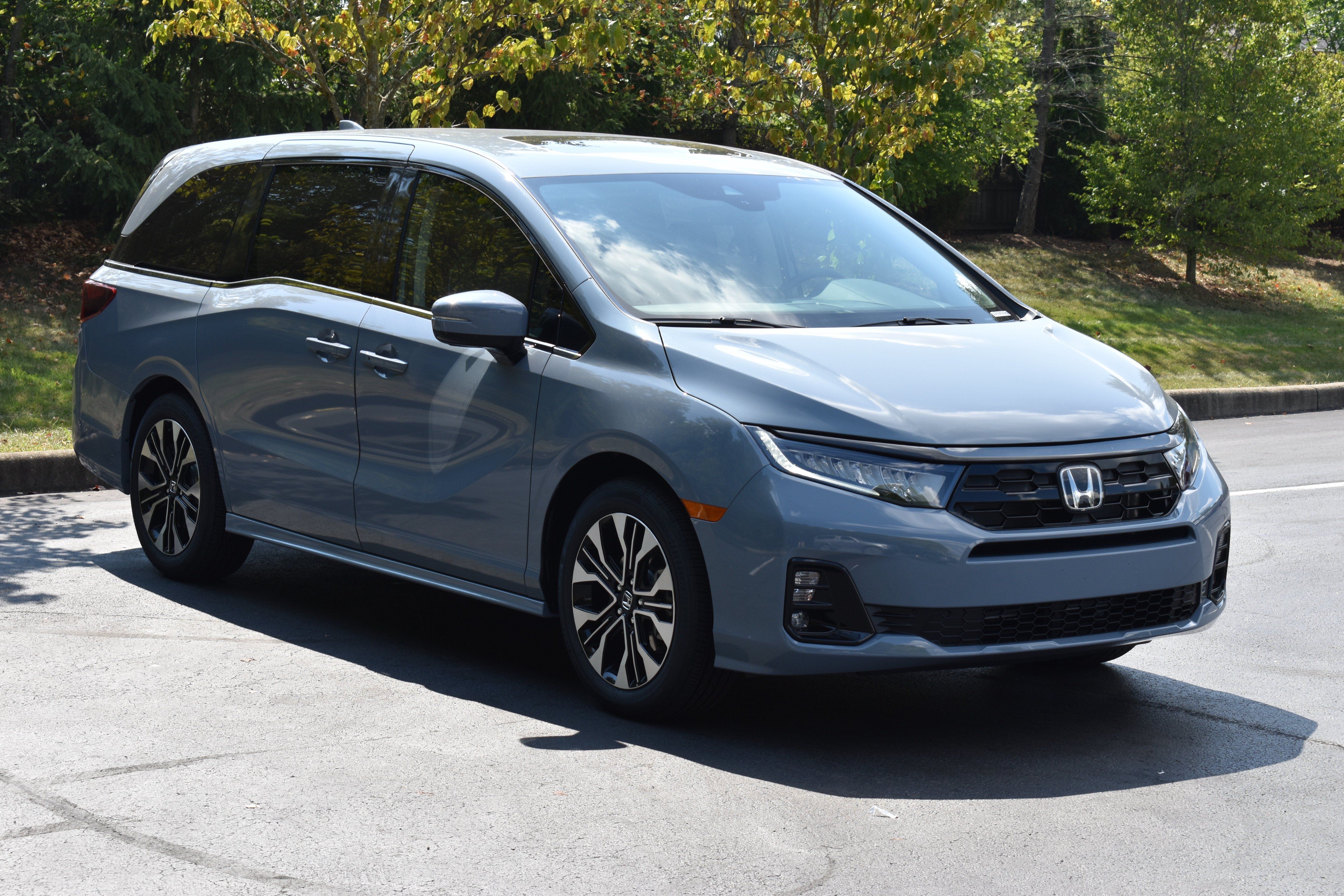 New 2027 Honda Odyssey Elite image 1