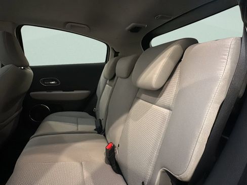 Used 2019 Honda HR-V EX image 17