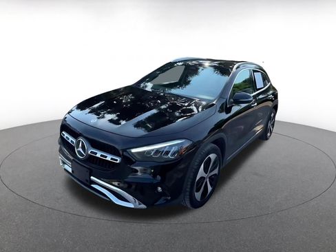 Used 2025 Mercedes-Benz GLA 250 4MATIC image 7