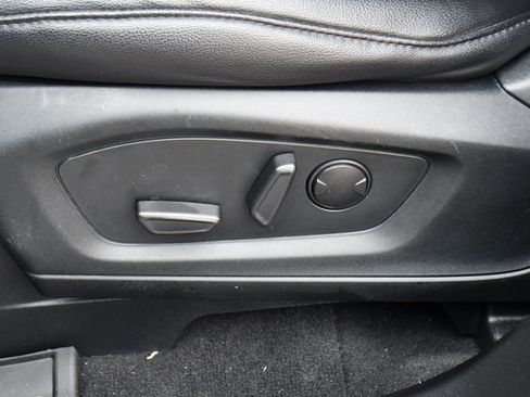 Used 2023 Ford Explorer ST-Line image 14