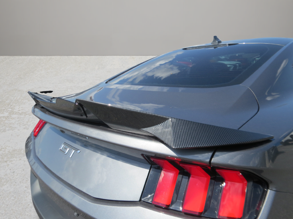 Used 2024 Ford Mustang GT RWD image 13