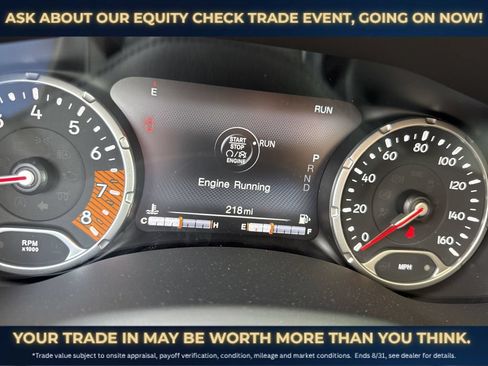 Used 2023 Jeep Renegade Latitude w/ Sun/Sound Group AWD/4WD image 27