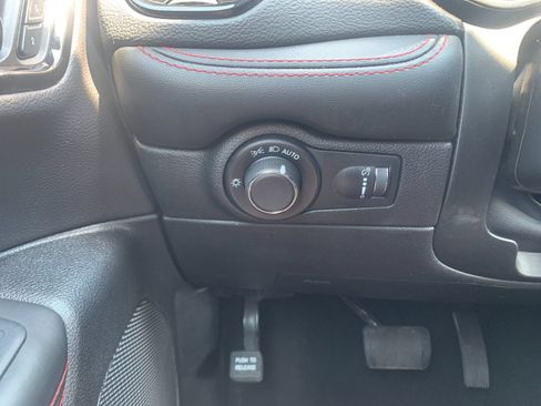 Used 2025 Dodge Durango R/T AWD/4WD image 34