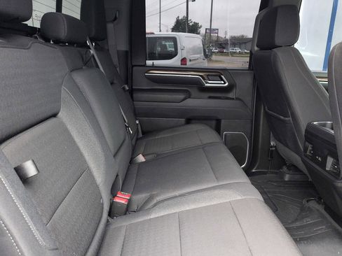 Used 2025 Chevrolet Silverado 2500 LT w/ Safety Package image 11