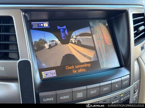 Used 2015 Lexus LX 570 4WD image 21