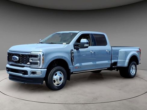 New 2026 Ford F350 Platinum w/ Platinum Plus Package AWD/4WD image 1