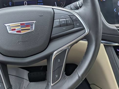 Used 2017 Cadillac XT5 Premium Luxury AWD/4WD image 17
