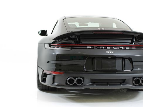 Used 2021 Porsche 911 Carrera S RWD image 27