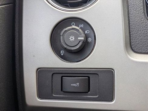 Used 2014 Ford F150 Lariat w/ Equipment Group 502A Luxury image 15