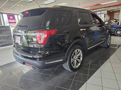 Used 2018 Ford Explorer Limited AWD/4WD image 4