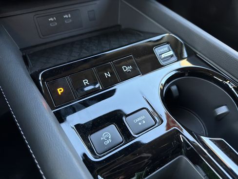 Certified 2025 Nissan Murano SV w/ Cargo Package image 21